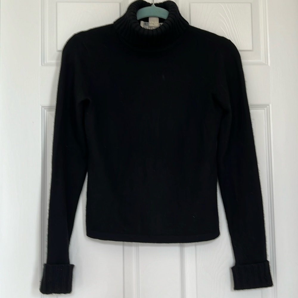 Cashmere sweater